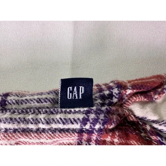 GAP Women Flannel Plaid Shirt Red Cream Blue Long Sleeve Button‎ Up Size L - Picture 9 of 9